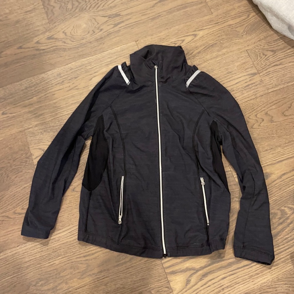 New lulu lemon zip up